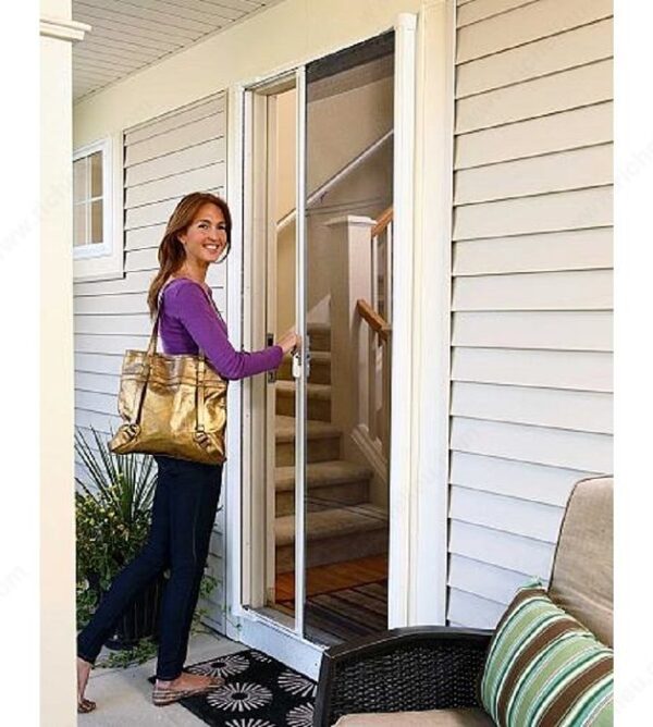 Richelieu Brisa Retractable Screen Door