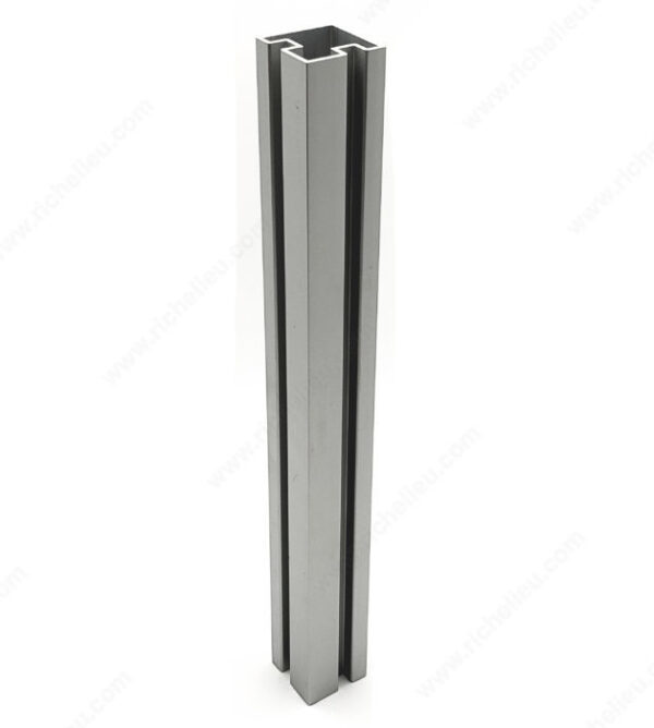 Richelieu Corner Partition Post